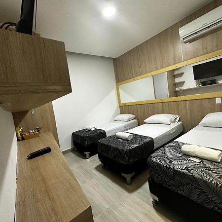 Hotel Piso 12 Белло Екстер'єр фото