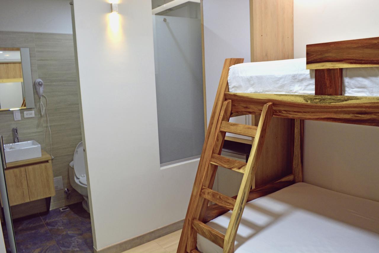 Hotel Piso 12 Белло Екстер'єр фото
